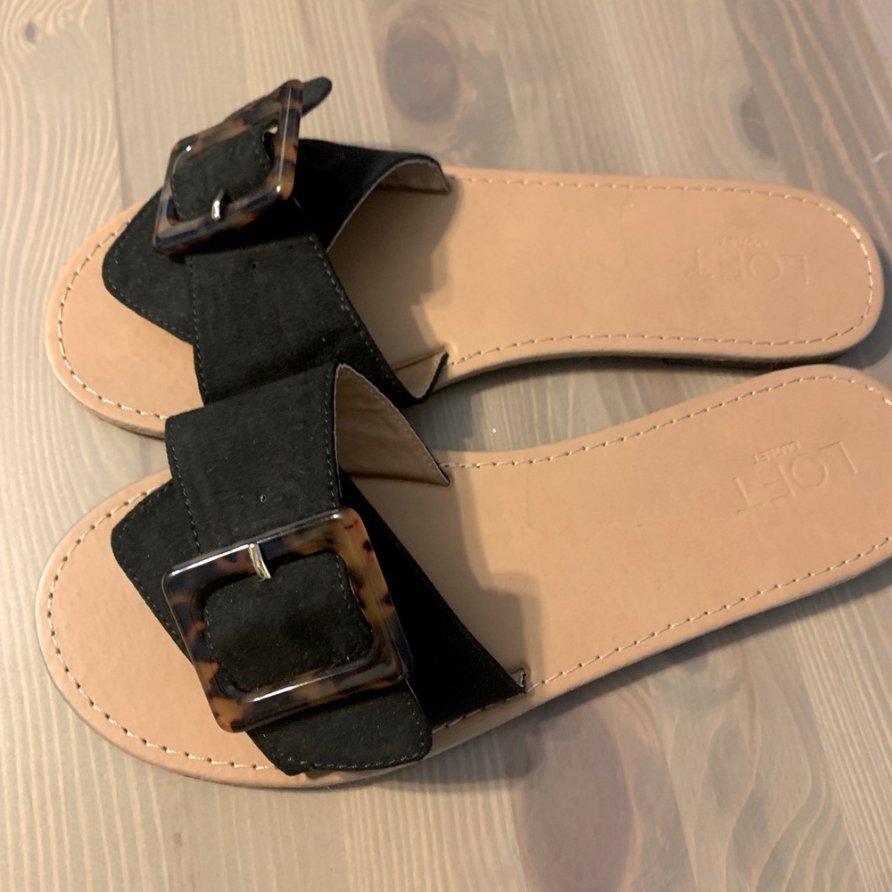 Loft slip on sandals with buckle adorable